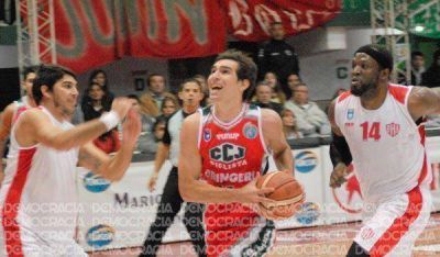 Ciclista aplast� a Uni�n e igual� la serie