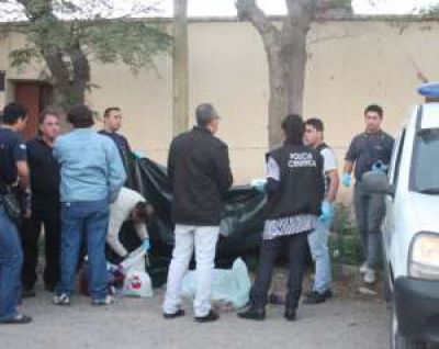 Salen de la c�rcel, pelean y una muere