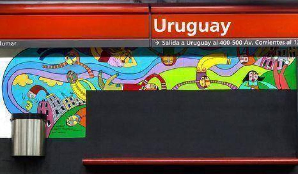 Realizaron murales en la estacin Urugua