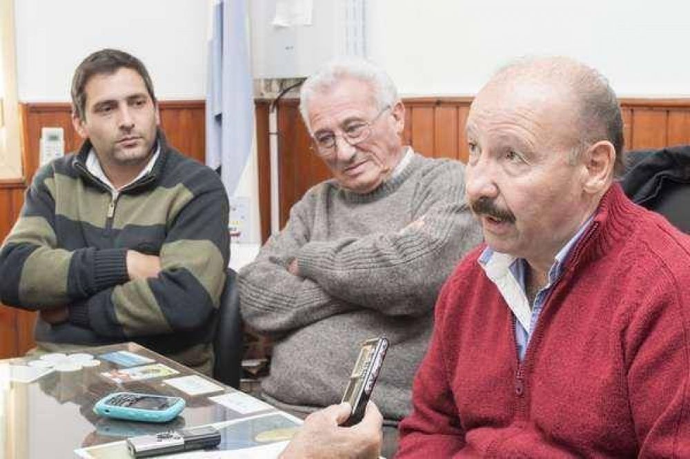 Ser� restituido el busto de Eva Per�n a la Delegaci�n Municipal
