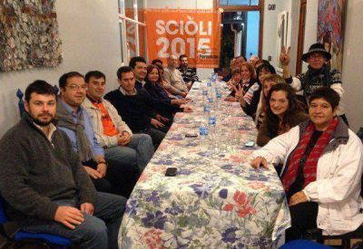 En la S�ptima, los sciolistas critican a Eseverri y al �Frente Rejuntador�