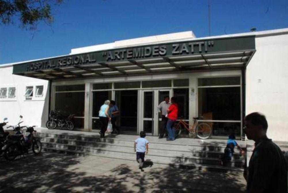 Contin�an las medidas de fuerzas en el hospital de Viedma