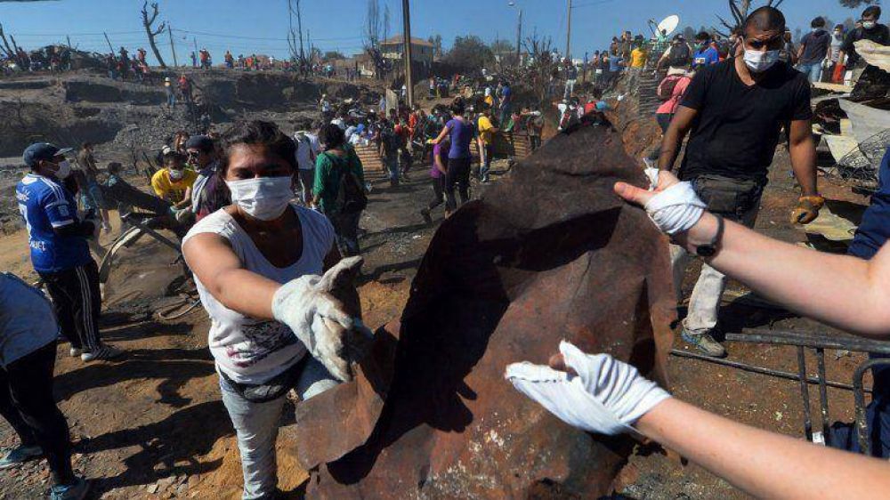 Comenzaron a retirar escombros en Valpara�so