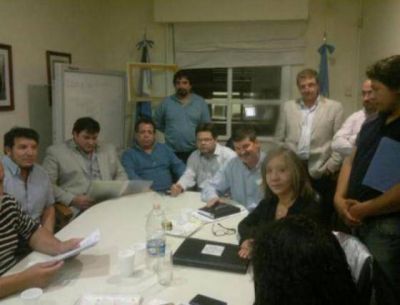 Trabajo dict� la conciliaci�n obligatoria para los gremios