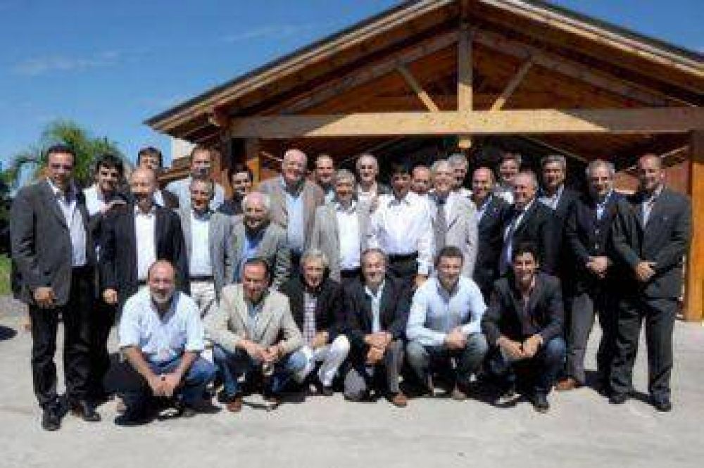 G30: cuidar e ir en busca de suelo opositor