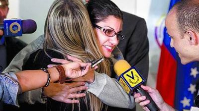A 9 d�as de su secuestro, liberan a la periodista de Globovisi�n