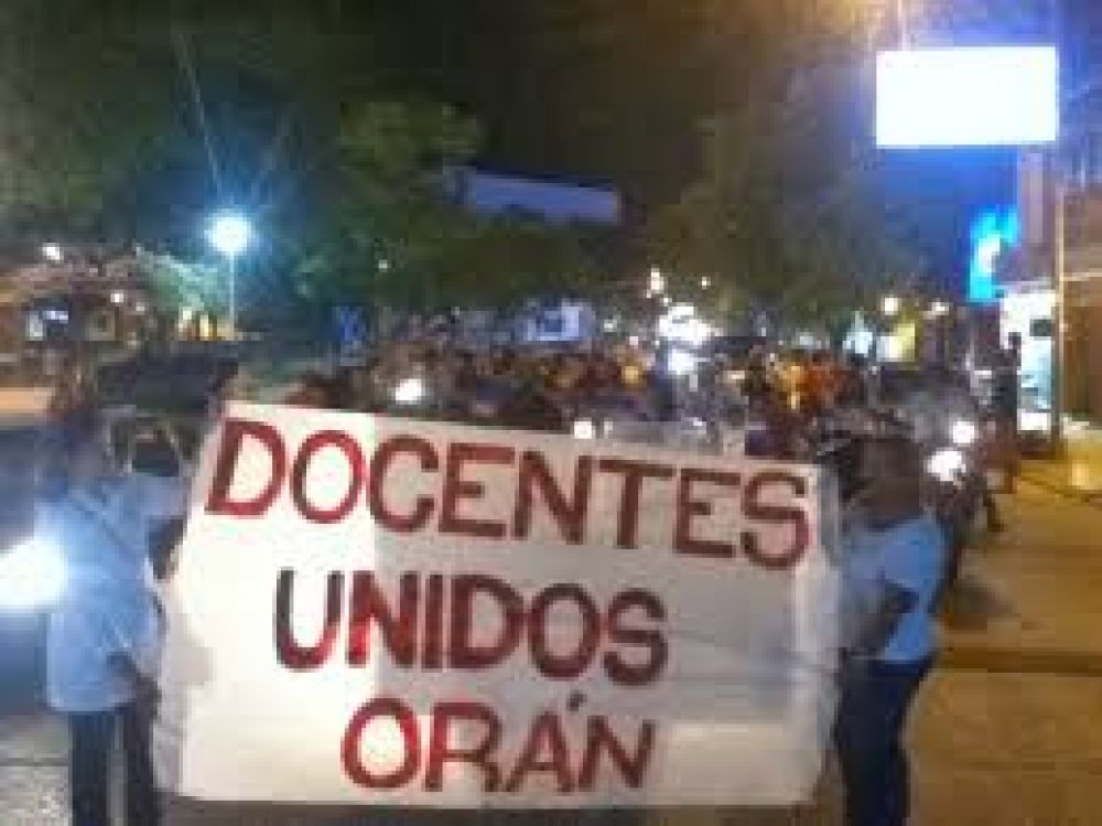 La Iglesia de Or�n es mediadora en el conflicto docente