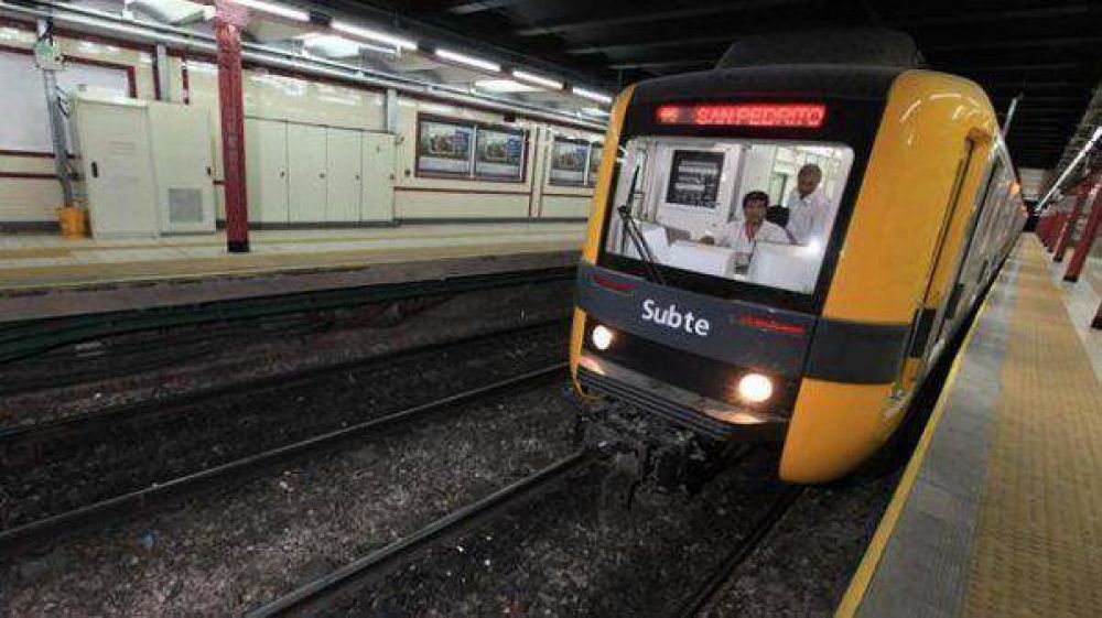 La Justicia orden� que la tarifa del subte pase de 4,50 a 4,25 en abonos de 20 viajes