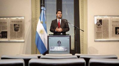 Capitanich neg� los rumores de renuncia: "Ni siquiera los tomo en consideraci�n"