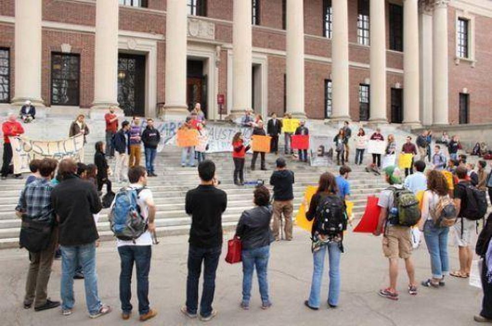 Apoyo en Estados Unidos a los pobladores del Iber�