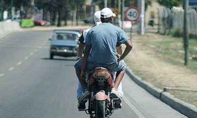 Rige la obligaci�n de usar chaleco para los acompa�antes en motos