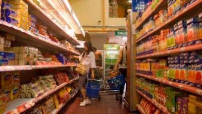Aplican fuertes sanciones a supermercados por los precios