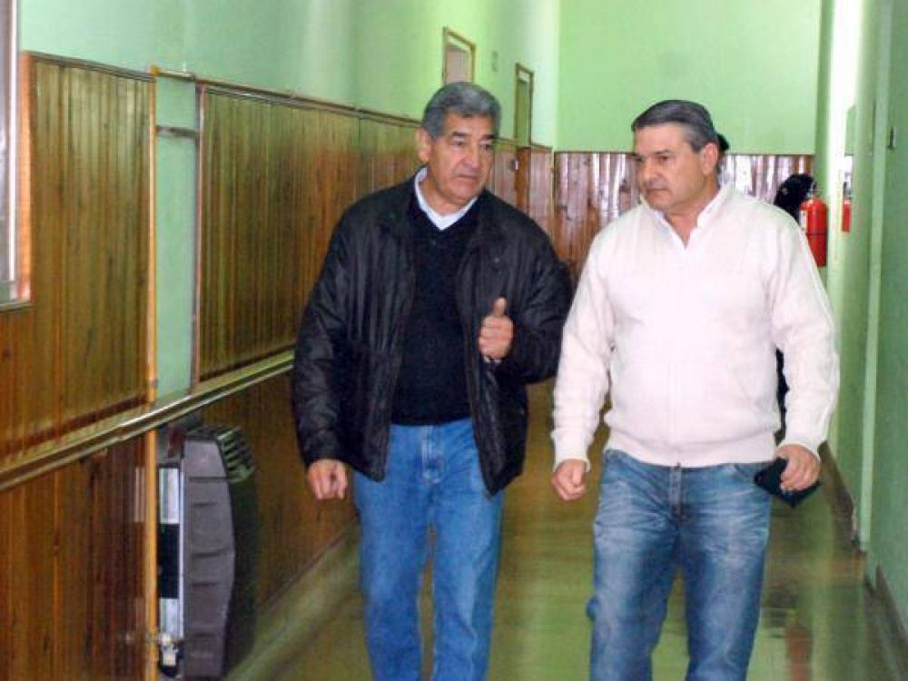 El edificio y los abuelos del Hogar de Ancianos est�n en p�simo estado