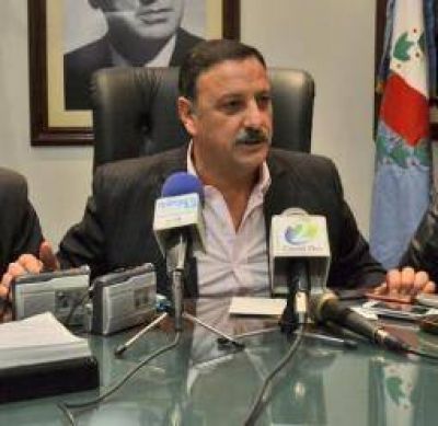 Quintela, otra vez contra el gobierno por la coparticipaci�n municipal