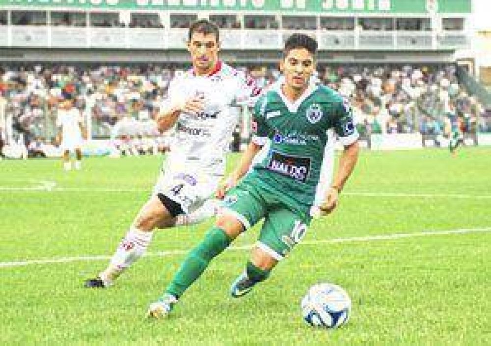 Fuentes confirm� el equipo para visitar a Talleres