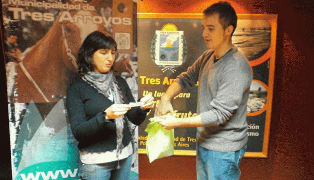 Turismo entreg� premios del concurso �Me gusta dormir y comer ac�!�