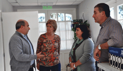 Fern�ndez y Pellegrini visitaron escuelas de Cascallares