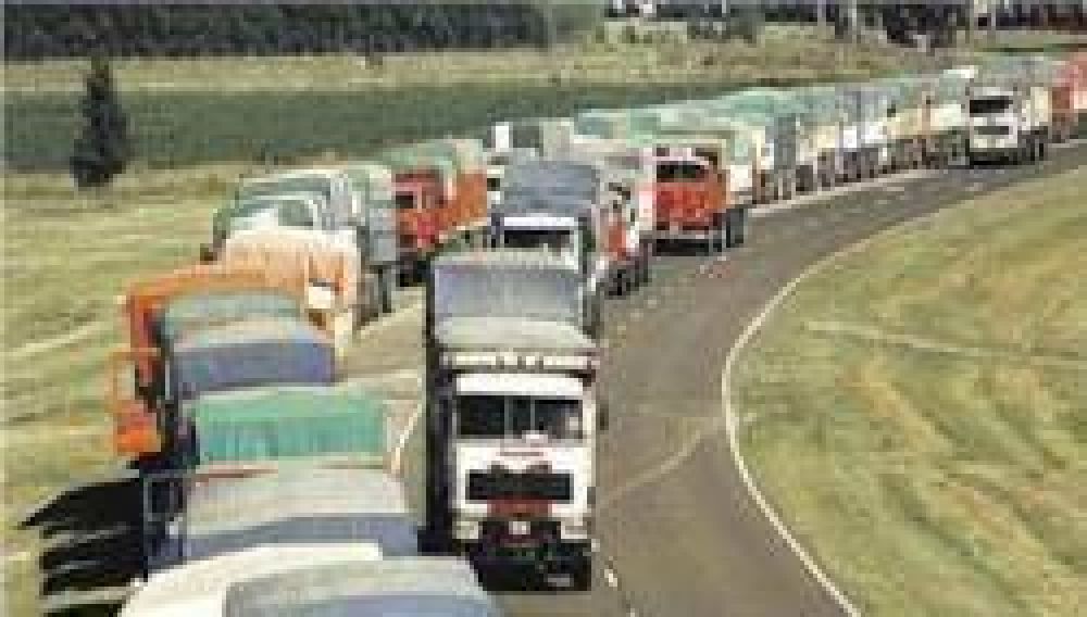 Caos en las rutas de la reg��n por la gran cantidad de camiones