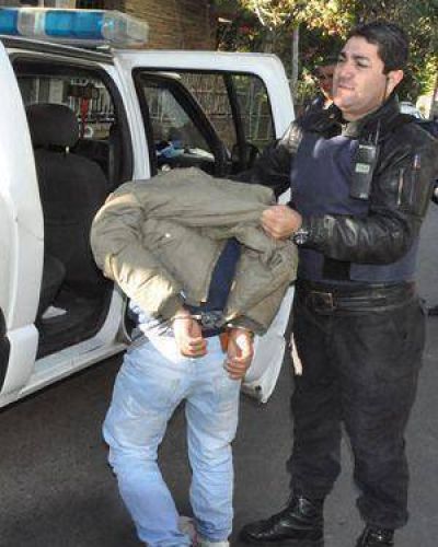 Quiso hacer un escruche y la Polic�a lo atrap�