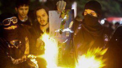 Nueva protesta contra el Mundial dej� 54 detenidos y destrozos