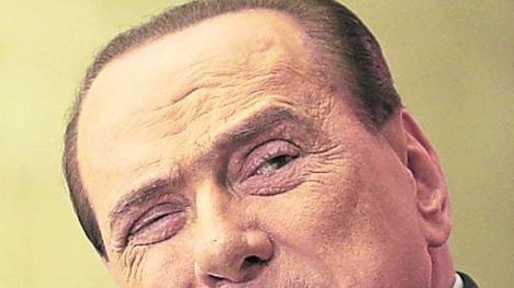 Berlusconi evit el arresto en su casa y deber cuidar ancianos