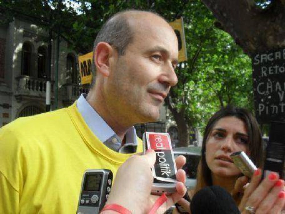 Sturzenegger, Vidal y Garro: Un intento de acercamiento