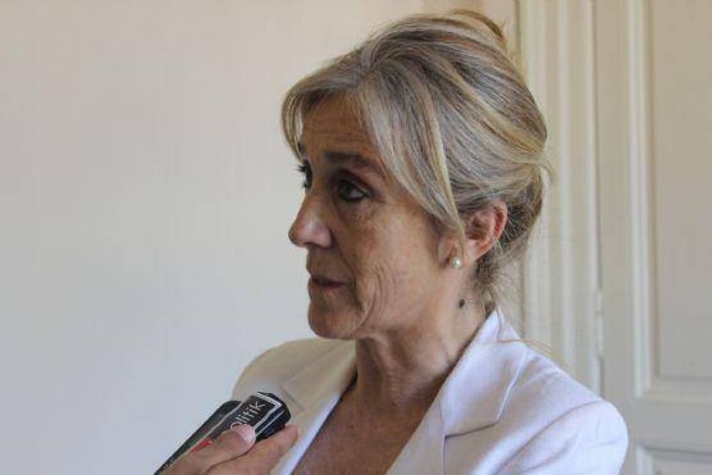 Marcela Farroni: �La ciudad est� sufriendo desde hace mucho tiempo el d�ficit habitacional�