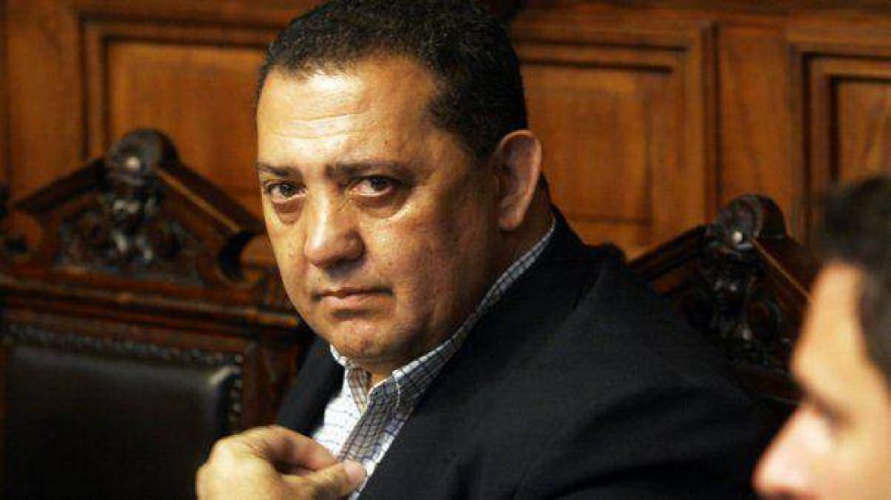 D'El�a no para: "Odiar a la puta oligarqu�a es un tremendo acto de amor militante"