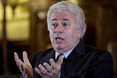 Jos� Manuel De la Sota: 