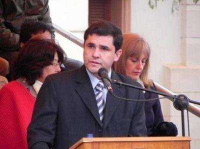 Fuerte planteo de Giraud a Ricardo por la pol�mica situaci�n de la Dpec