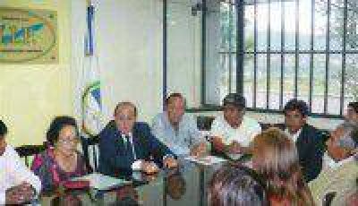 Importante firma de convenio entre Agua de los Andes y el Ministerio de Infraestructura