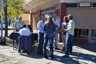 La innovadora postura de �NICA: �No vamos a ser concejales de escritorio�