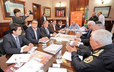 Pergamino suscribi� a la implementaci�n del Comando de Prevenci�n Comunitaria