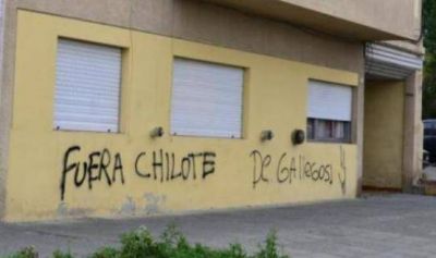 Gareca repudi� las pintadas xen�fobas contra chilenos
