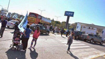 Barrios de Pie moviliz� por trabajo y paritaria social