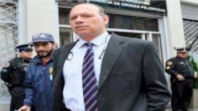 Berni y Fein dialogaron con los vecinos de Las Flores