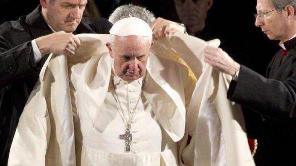 El Papa oficiar la misa de la Pasin del Seor y presidir el Va Crucis