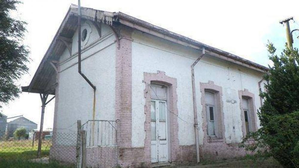Proyecto hace menci�n a la restauraci�n de la estaci�n de Mones Caz�n