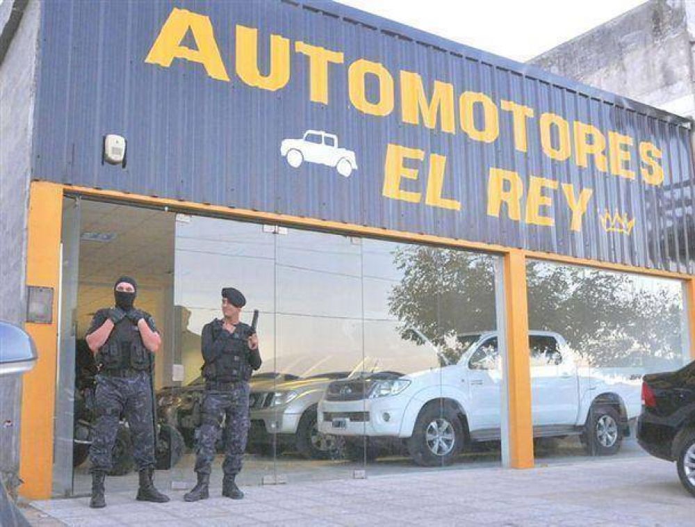 Siete allanamientos por presunto "lavado de dinero"