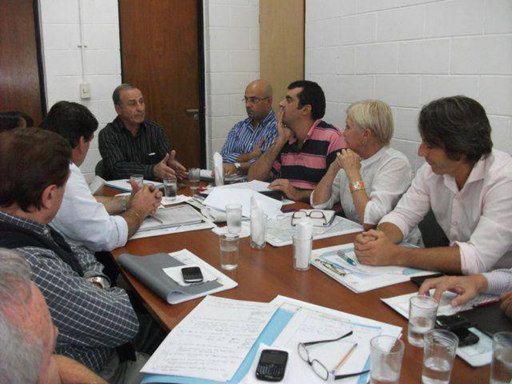 Comisi�n de Seguridad del HCD: Restringir�n en Quilmes la circulaci�n de motos por zonas y horarios