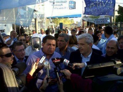 Garaza destac� que no haya �problemas de abastecimiento� en este fin de semana largo