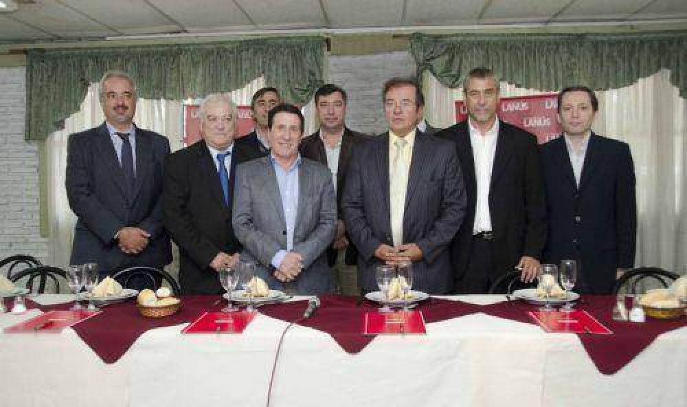 Reuni�n de intendentes, con la ACUMAR, AySA y obras p�blicas de Naci�n