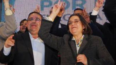 �Hay que hacer una encuesta para definir al candidato del peronismo�