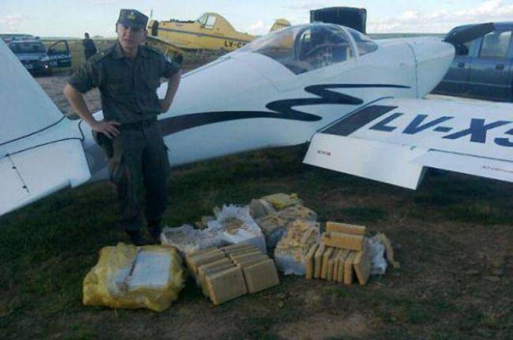 Niremperger orden� un operativo que captur� drogas, camionetas y avionetas