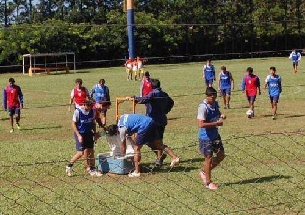 Crucero del Norte se prepara para recibir a Independiente en un crucial partido