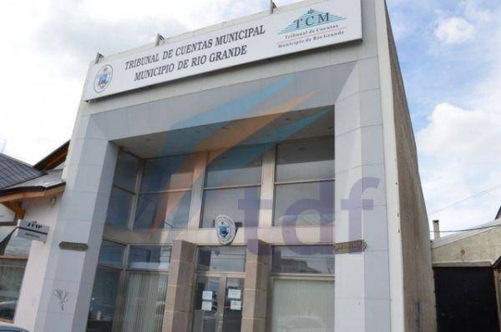 La repentina designaci�n de tres fiscales vuelve a poner al Tribunal de Cuentas Municipal en medio de �chicanas pol�ticas�