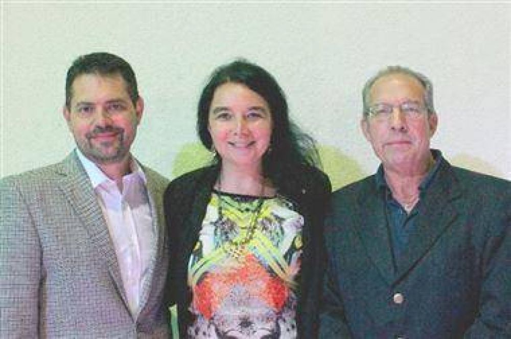 FPCyS quiere ampliar licencia por paternidad
