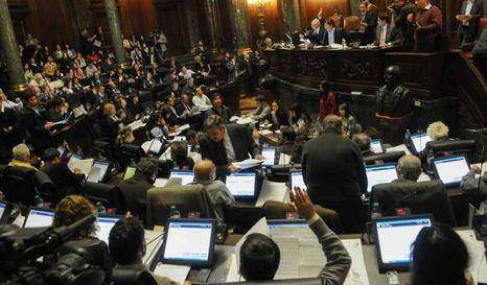PRO en busca de UNEN para prohibir "trapitos"