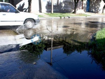 Aguas servidas en Don Bosco generan el malestar vecinal
