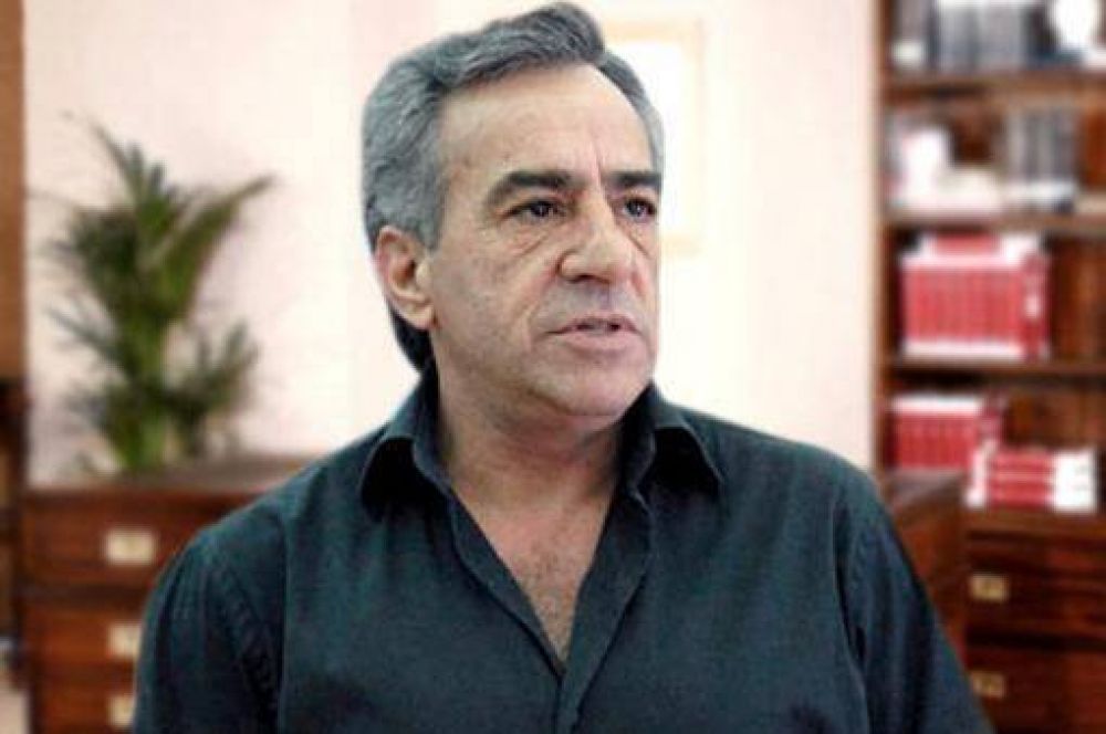 Cariglino dijo que j�venes del plan Progresar usan la plata para "estar de gira"